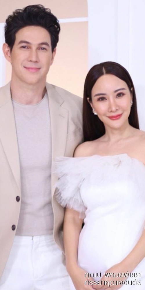 ดูดไขมันเหนียงใต้คาง (FaceTite)